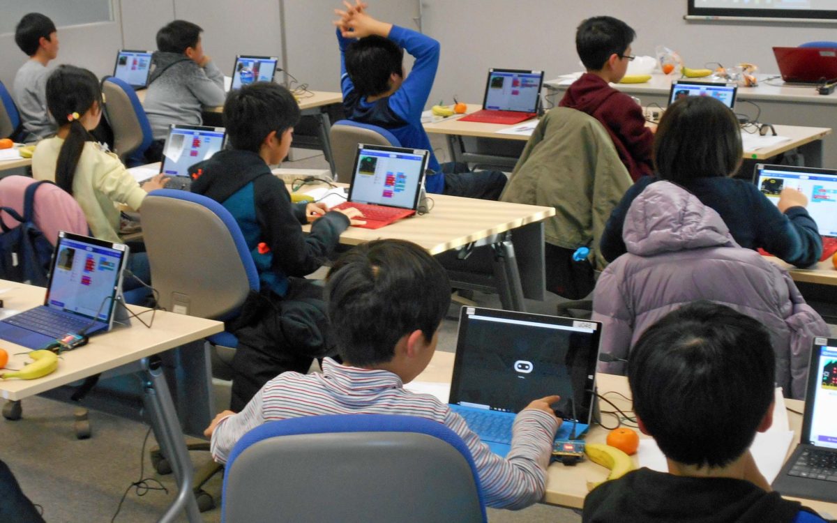 STEM Workshop for Kids took place in Tokyo