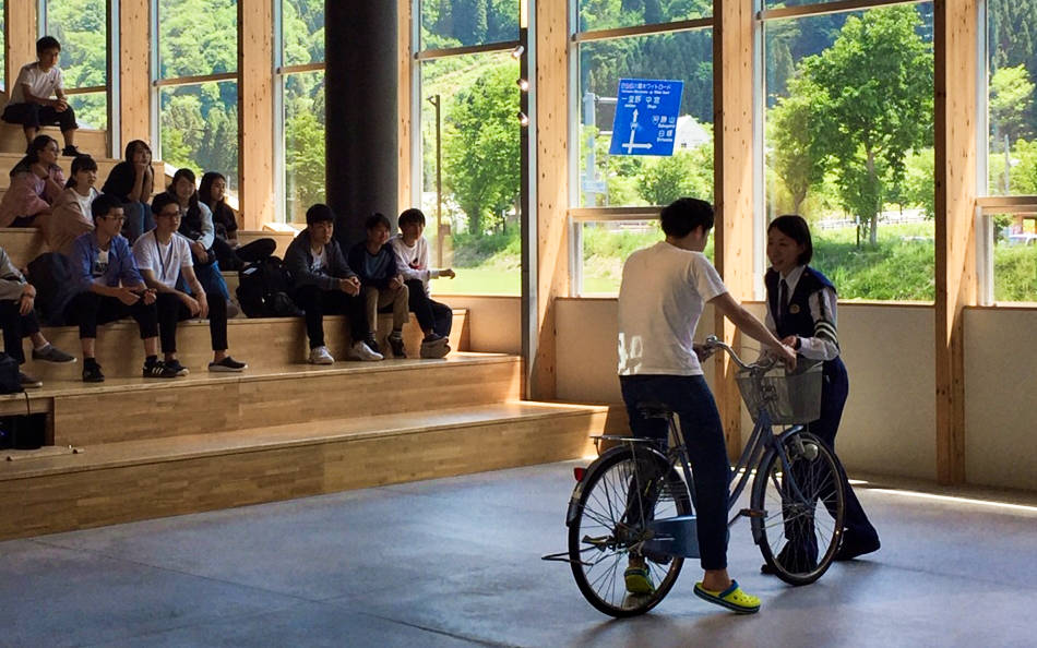 自転車安全講習会(白山麓キャンパス)を実施しました。